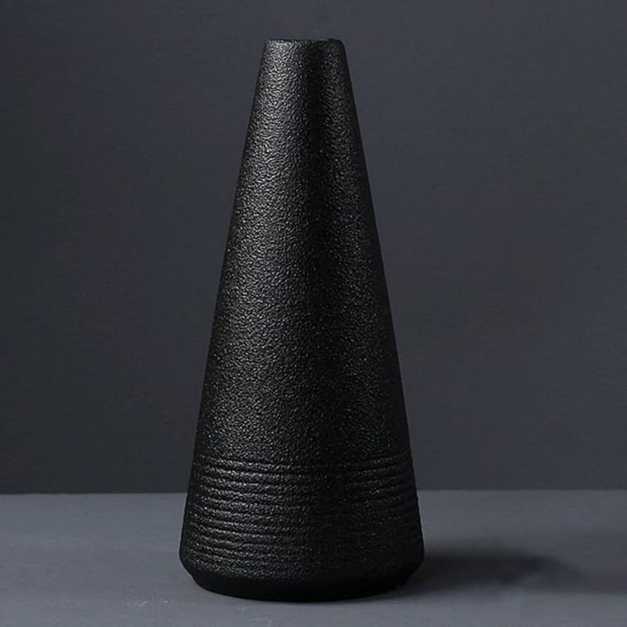 Japanese-style Small Black Pottery Bud Vases