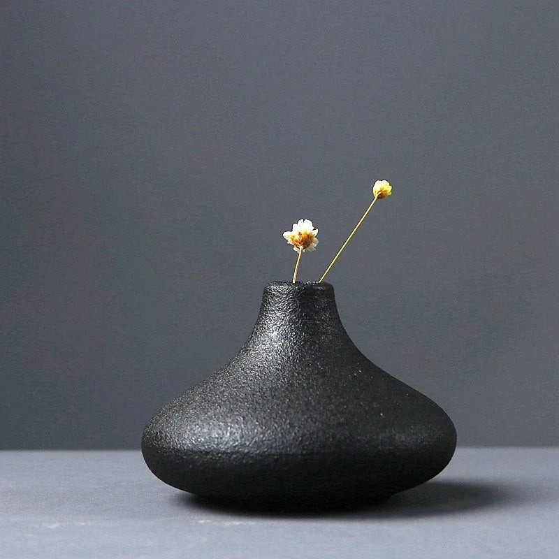 Japanese-style Small Black Pottery Bud Vases