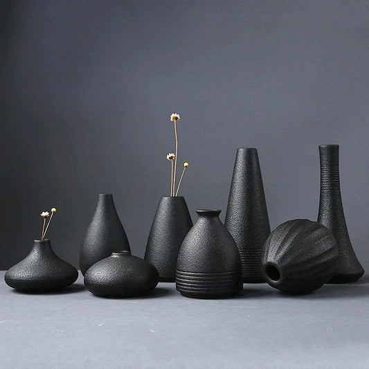 Japanese-style Small Black Pottery Bud Vases