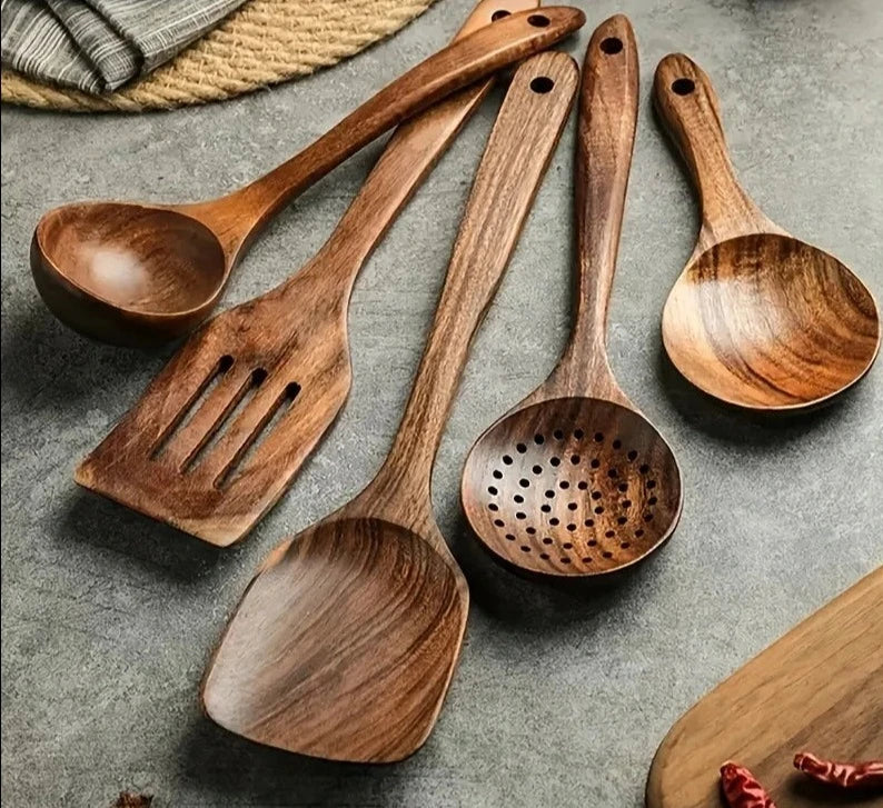5 Piece Wooden Utensil Set